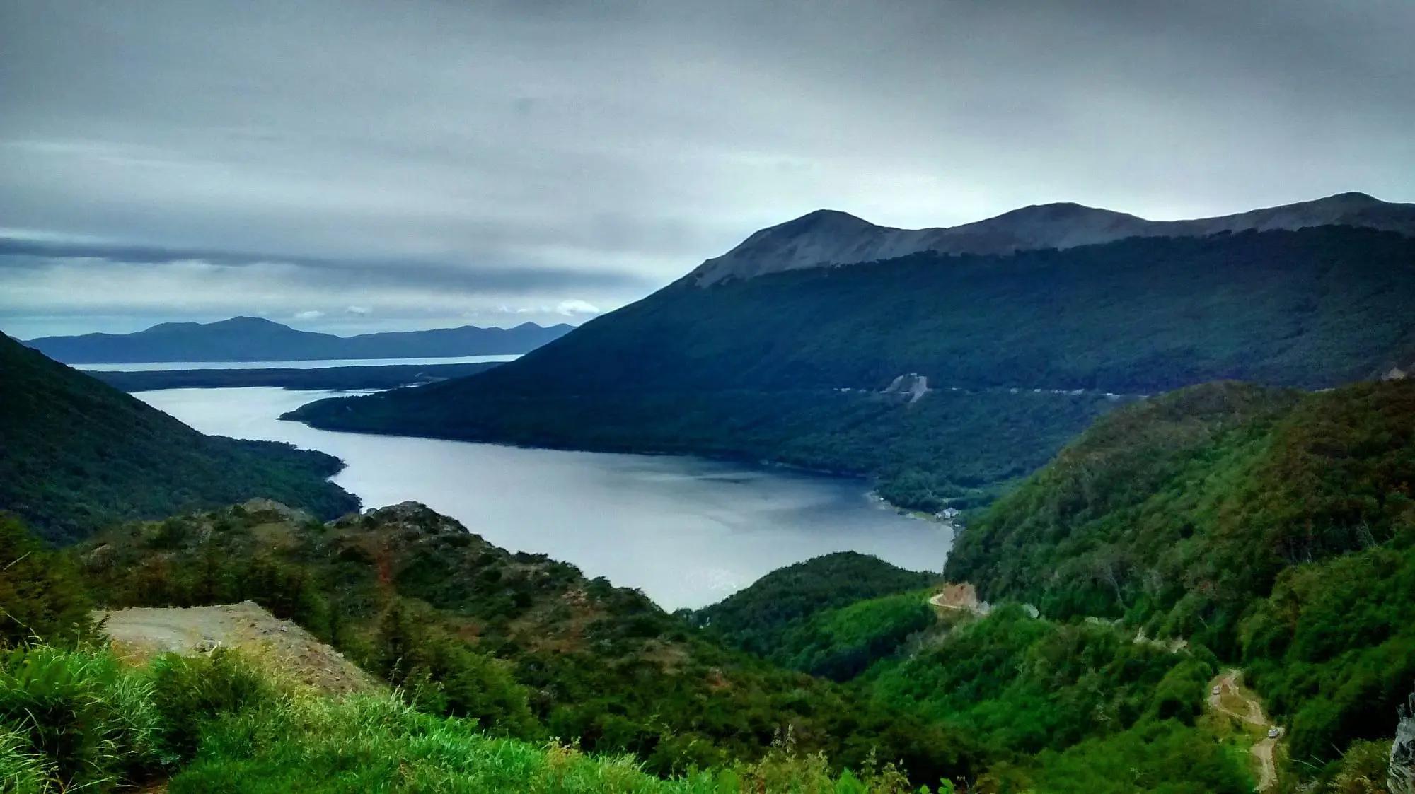 Excursión al Lago Escondido y Fagnano con almuerzo